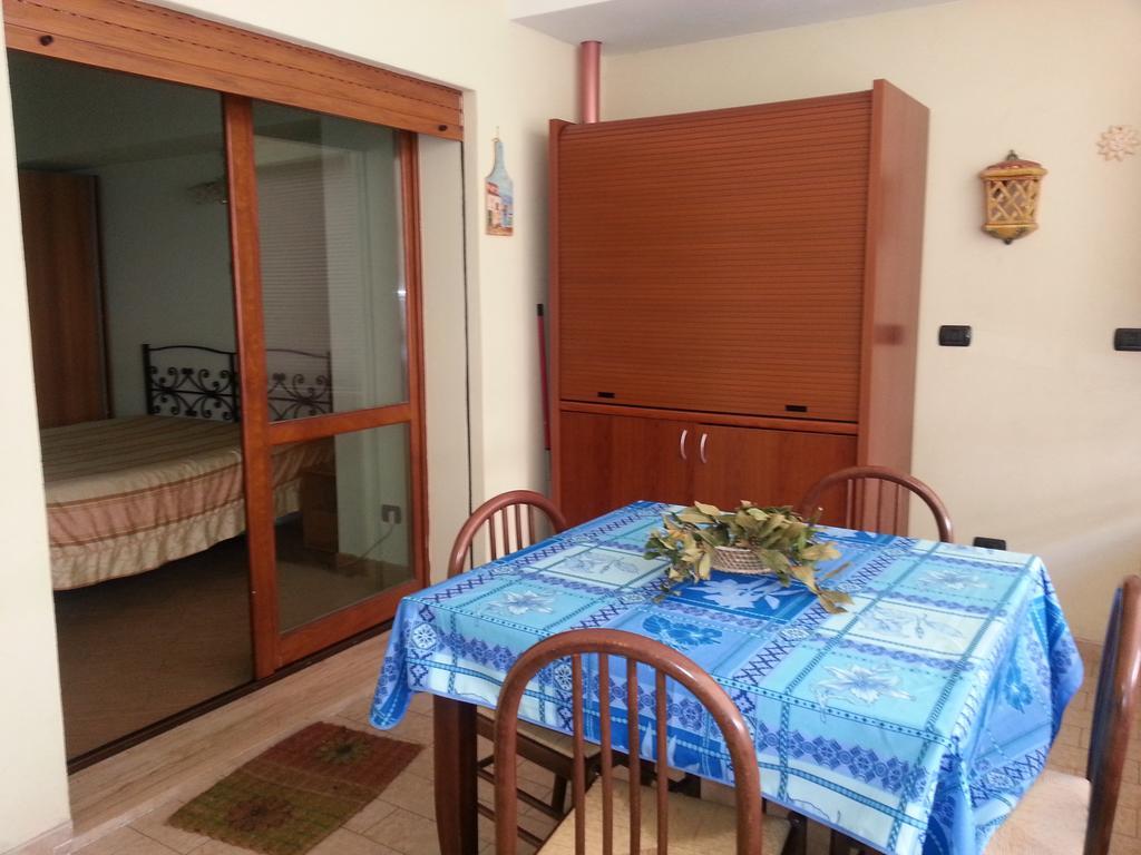 Reggio Central House Low Cost Per 4 Reggio Calabria Exterior photo