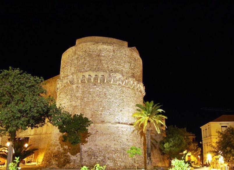 Reggio Central House Low Cost Per 4 Reggio Calabria Exterior photo