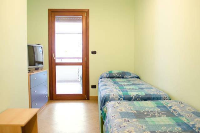Reggio Central House Low Cost Per 4 Reggio Calabria Exterior photo